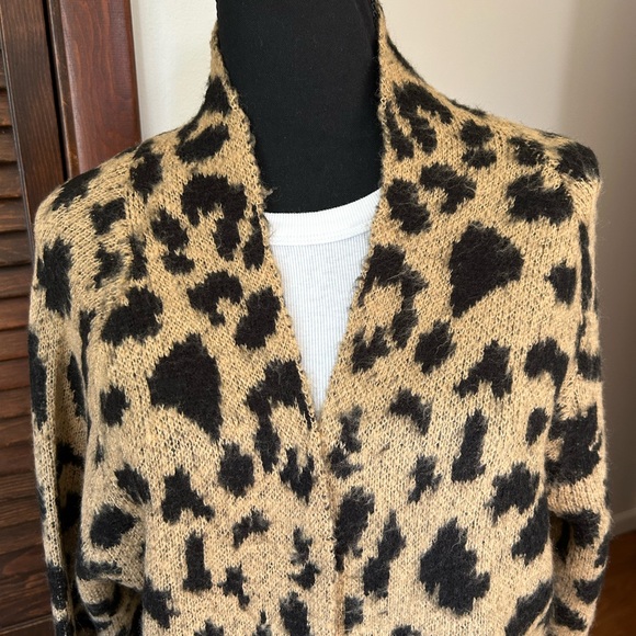 BP Black and Tan Animal Print Open Front Long Cardigan - Picture 5 of 7